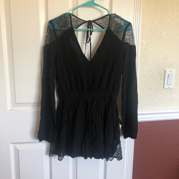 Urban Outfitters Lyle Tie Back Romper - Picture 3 of 5